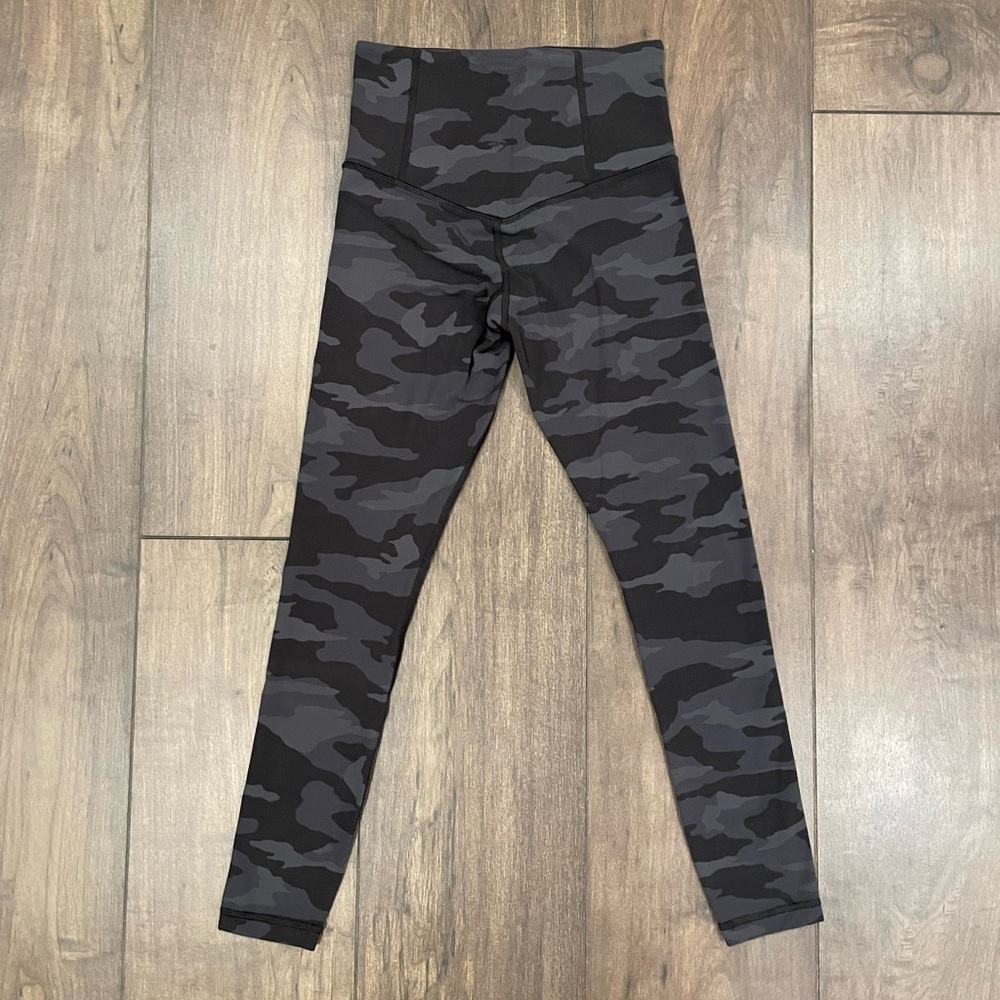 Athleta Elation 7/8 Tight